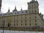 Vista de la cara Norte del Monasterio del Escorial desde la calle Capilla